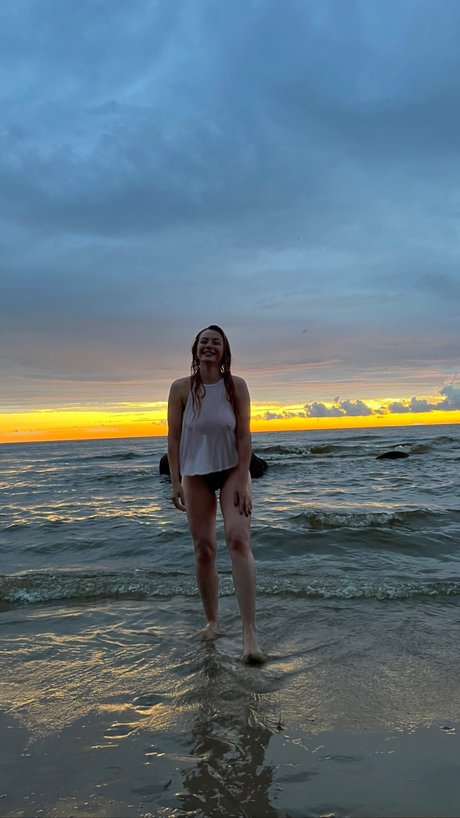 Olga Kobzar セックス女優 写真