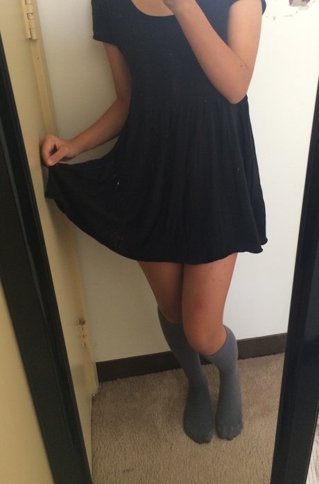 張りのあるおっぱいOnlyFans 可愛い 画像