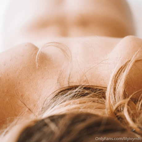 足の裏3P OnlyFans セックス 画像