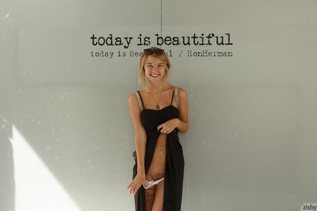 美しいベイビーOnlyFans 可愛い ギャラリー