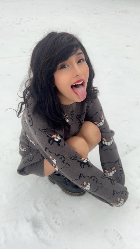 hinawynne トップモデル 写真