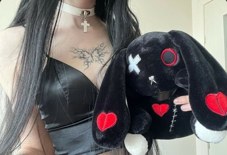 Ady Dark ヌードモデル 写真