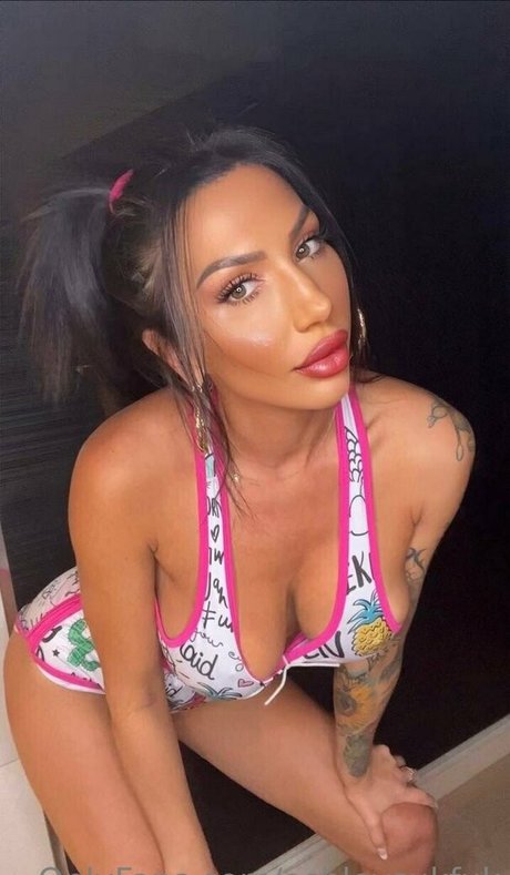 アジアンタトゥー OnlyFans ホット裸 写真