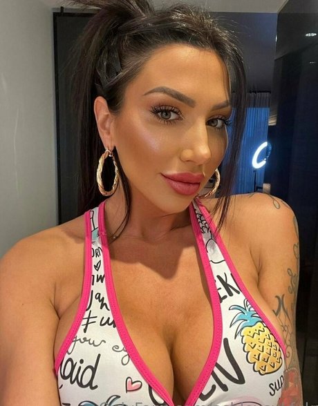 フラットオンリーファン HD 画像