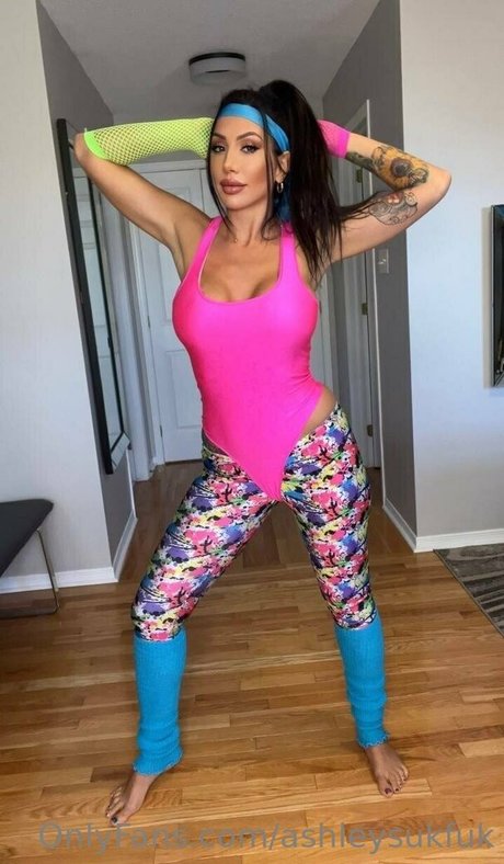 小柄なブロンドの熟女OnlyFans トップ アーカイブ