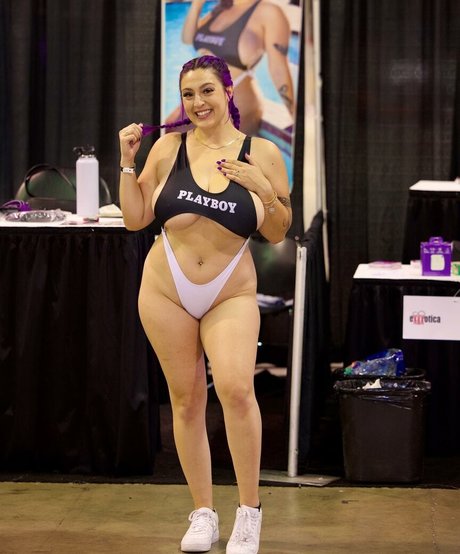 Maddie May ポルノスター 写真