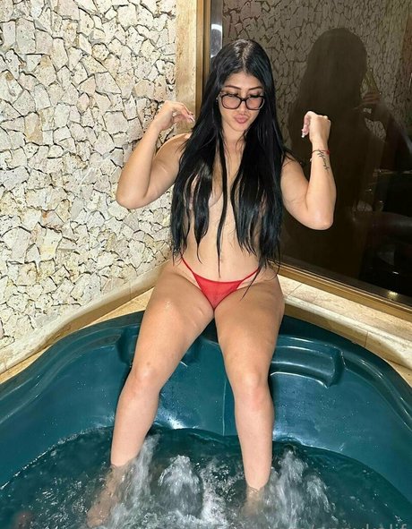 曲線美の裸OnlyFans 無料 写真