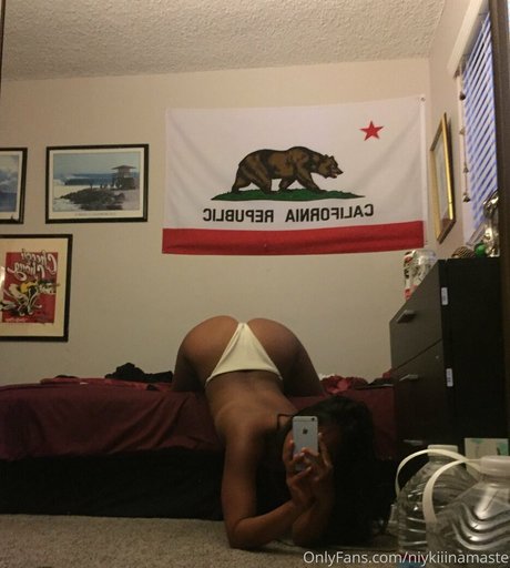 Niykiii Namaste ホットなモデル 写真