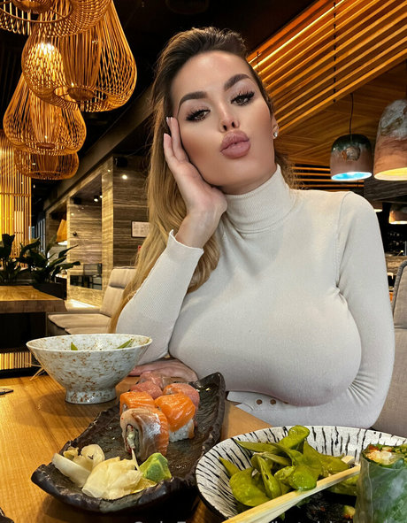 katebigboobs 完璧なモデル アーカイブ