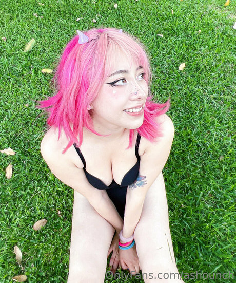 Ashounch アダルト女優 アーカイブ