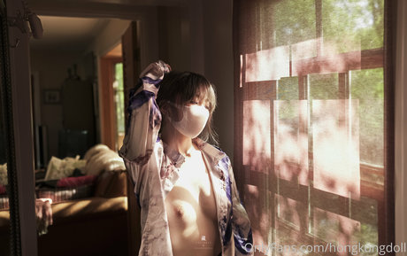 Hong Kong Doll ポルノスター ヌード 写真