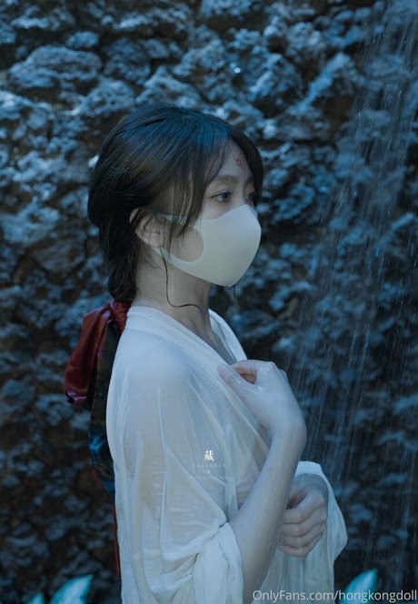 Hong Kong Doll ポルノスター アダルト 写真