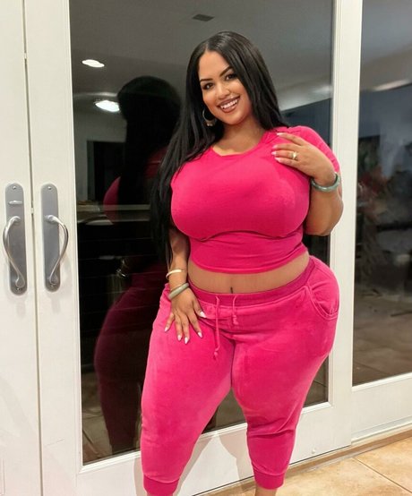 uilanibabe top profile image