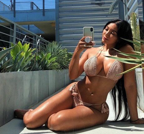 アナルパウグオンリーファンズ 無料ポルノ アーカイブ