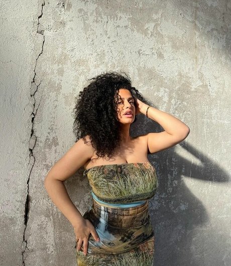 Anna Maria ヌードモデル 画像