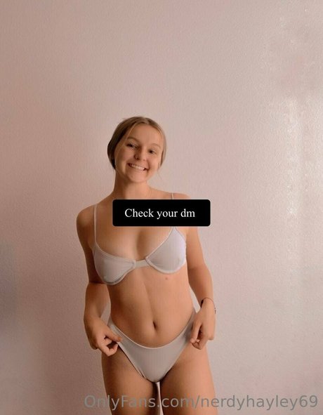 nerdyhayley69 HDモデル 画像
