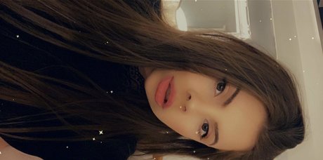 bigbuttbambii ホットなポルノスター 写真