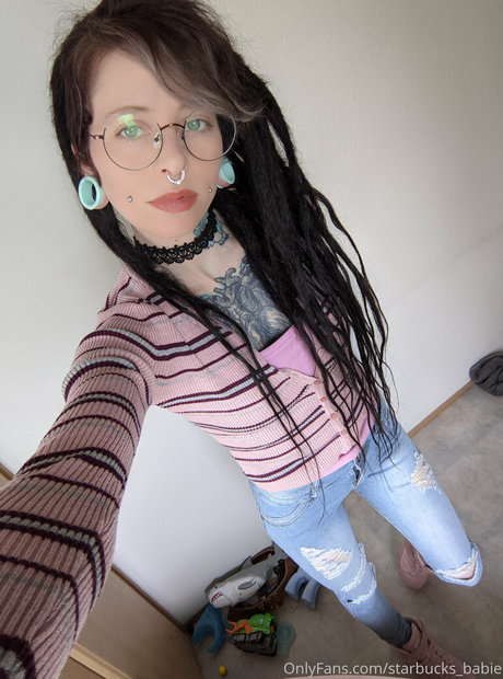 女装オンリーファン 美しいポルノ 画像