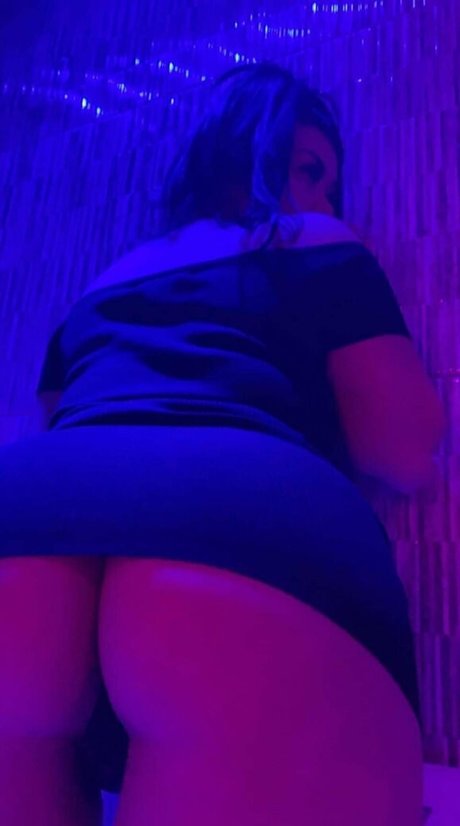 samanthababyy セクシーモデル ギャラリー