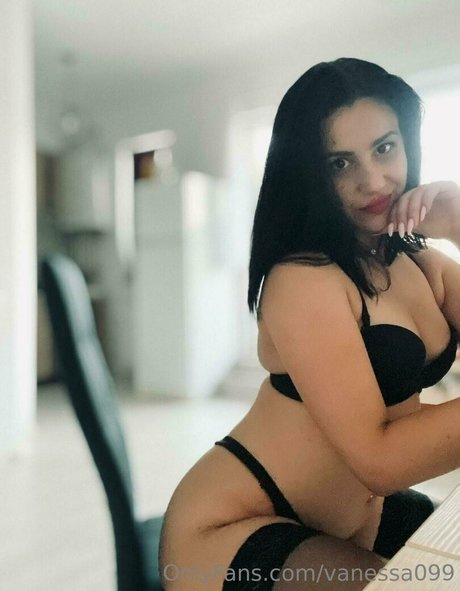 BBC乱交OnlyFans 無料 写真