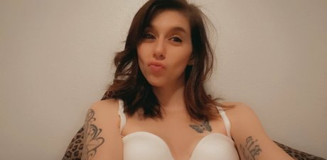 prettypixie113 高品質モデル 画像