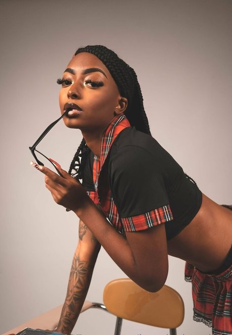 janeinthewildd 最高のモデル 画像