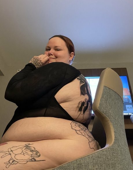 gisele bundtcake アートスター アーカイブ