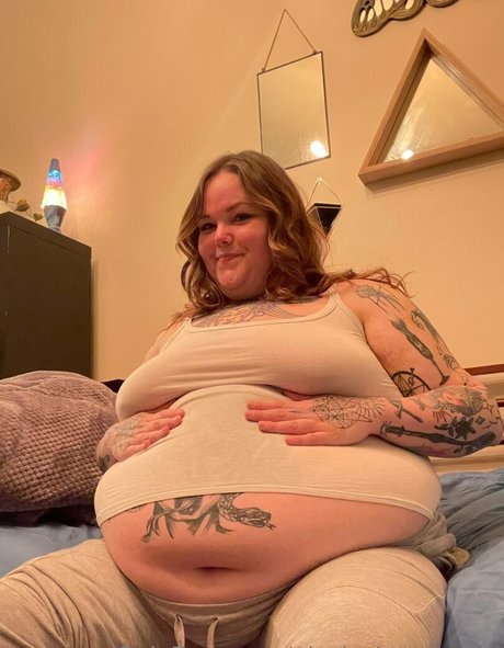 痩せた金髪の熟女OnlyFans 無料 写真