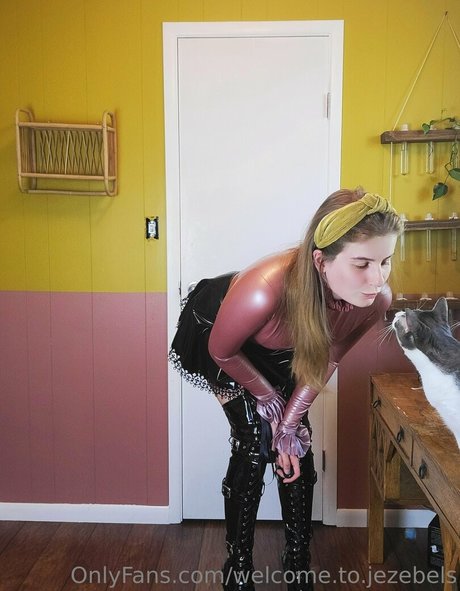 DMV オンリーファン ホットxxx 写真