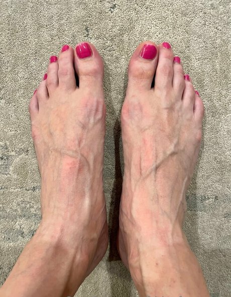 ゲイのラフなOnlyFans セクシーヌード ギャラリー