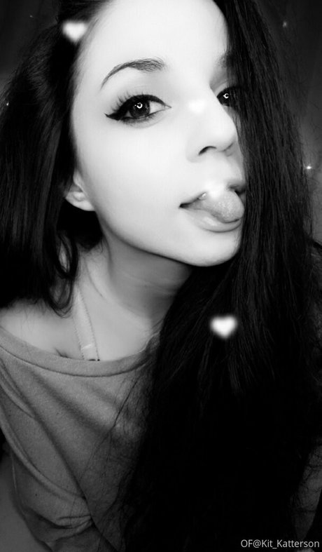 濃厚なラテン系熟女OnlyFans セクシーxxx 画像