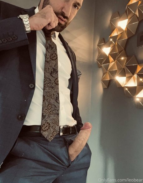 leobear アートモデル ギャラリー