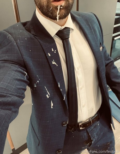 leobear ポルノスター HD 画像