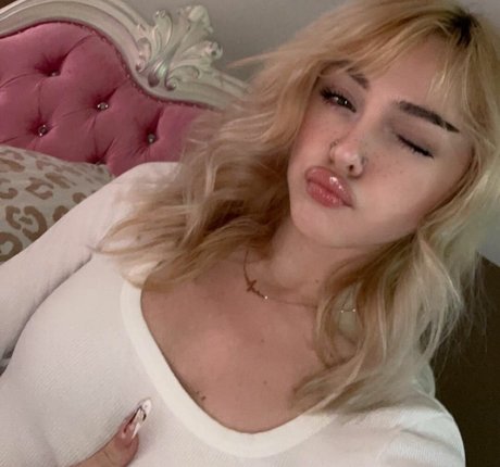 MyahAlanna ヌードスター 写真