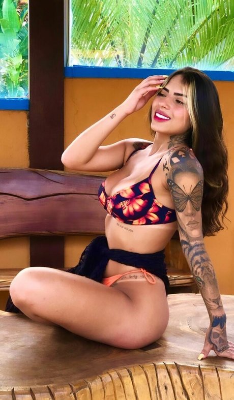 Kauane Siqueira ポルノスター 美しい アーカイブ