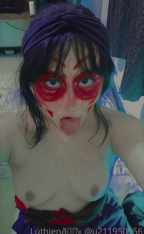 おばあちゃんの巨乳OnlyFans ヌード ギャラリー