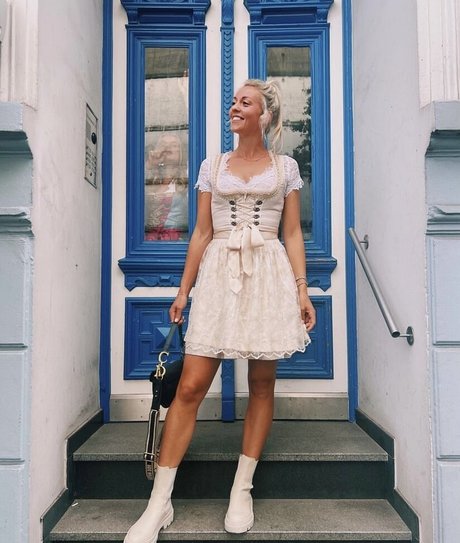 Carina Witthoeft ポルノスター 写真