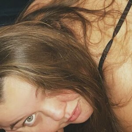 lucylucyxxx ヌードモデル 写真