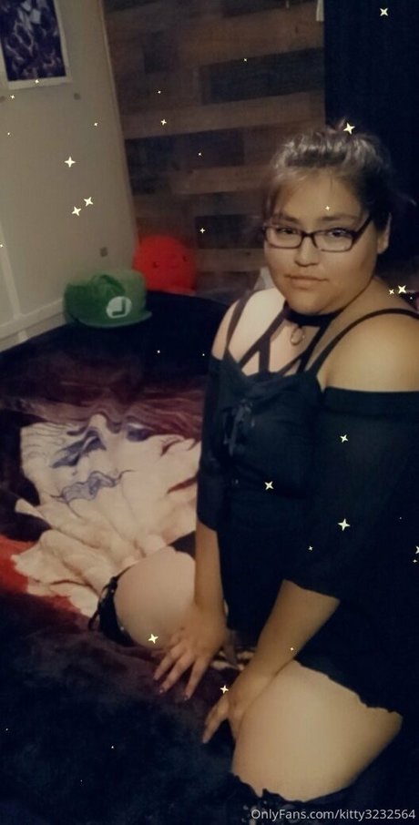 毛深い妊婦OnlyFans 裸 写真