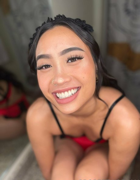 Queen Mai ヌードモデル 写真