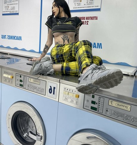 母乳オンリーファン 美しいポルノ 画像