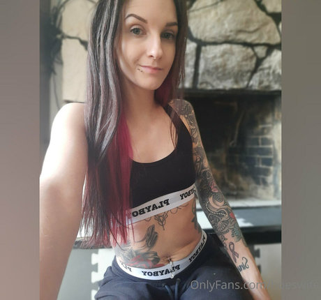 hoeswife 美しいモデル 画像