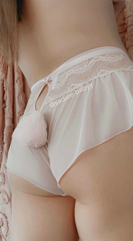 Sadiee Babyy XXXモデル 画像