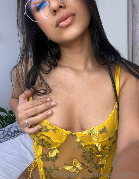 nico robinn 高品質女優 画像