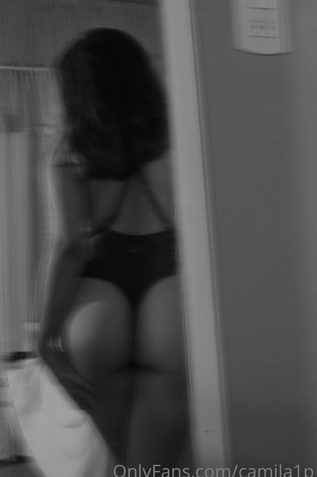 camiagustina 可愛い女優 アーカイブ