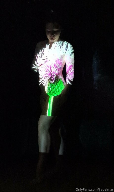 ijadelmar アート女優 写真