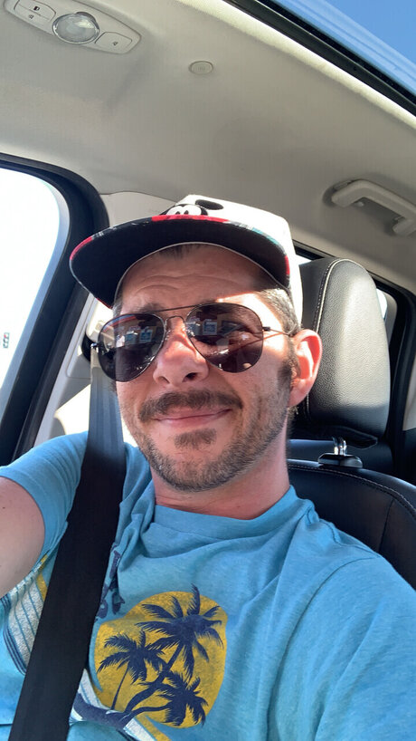 Mark Edward xxxスター 写真