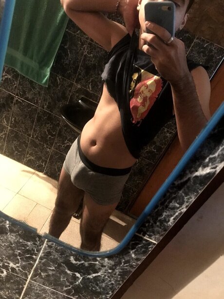 Josh Snake ヌードスター 写真