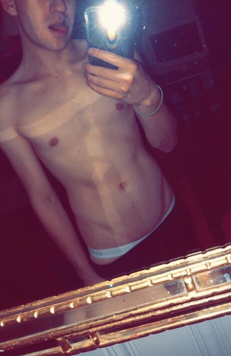 FadedDragon6795 セックスモデル 写真