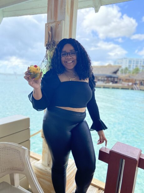 Nicole Williams スター ヌード 写真